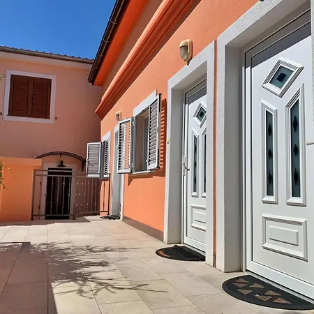 2 By Interhome Apartmán